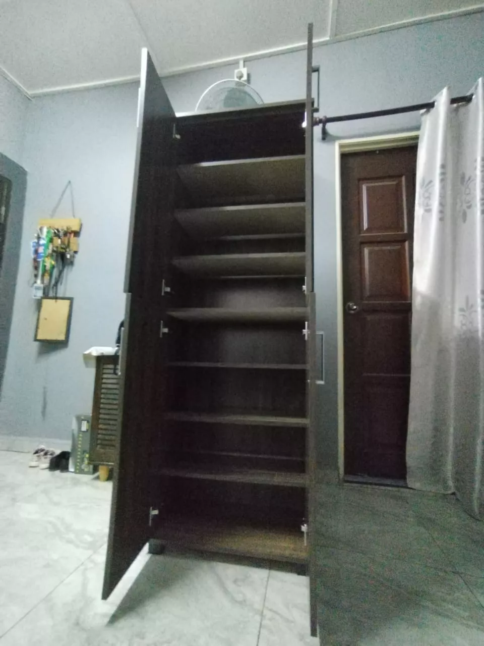 Shoe Rack With 4 Doors / Rak Kasut Dengan 4 Pintu — gambar 11