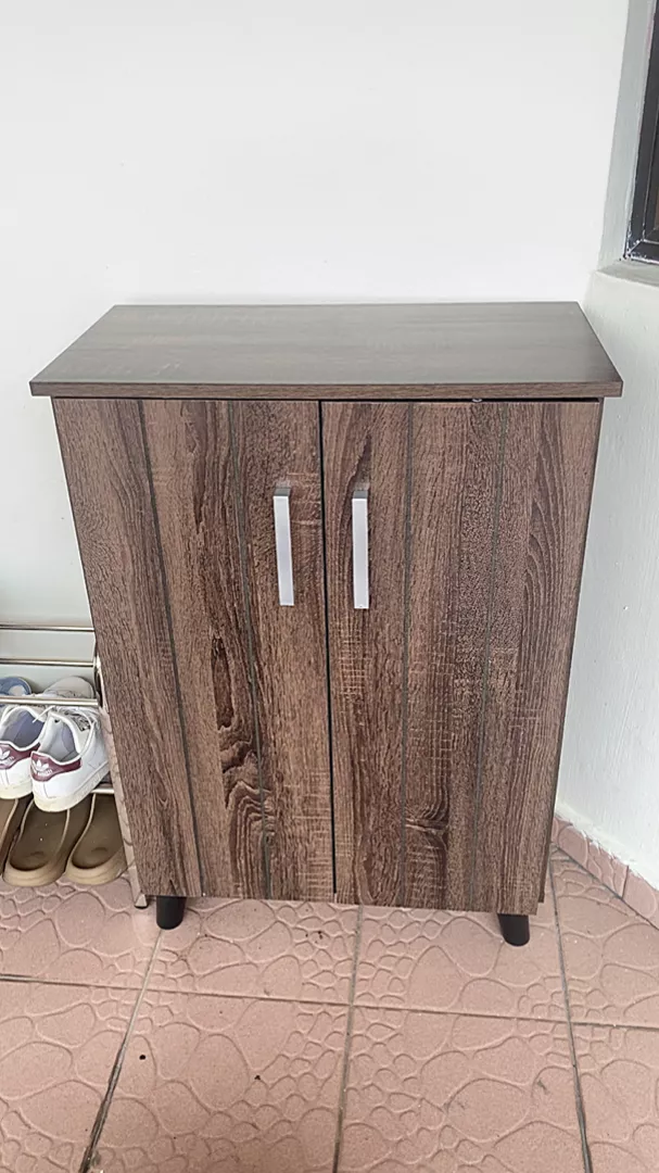 Shoe Rack With 2 Doors / Rak Kasut Dengan 2 Pintu — gambar 7